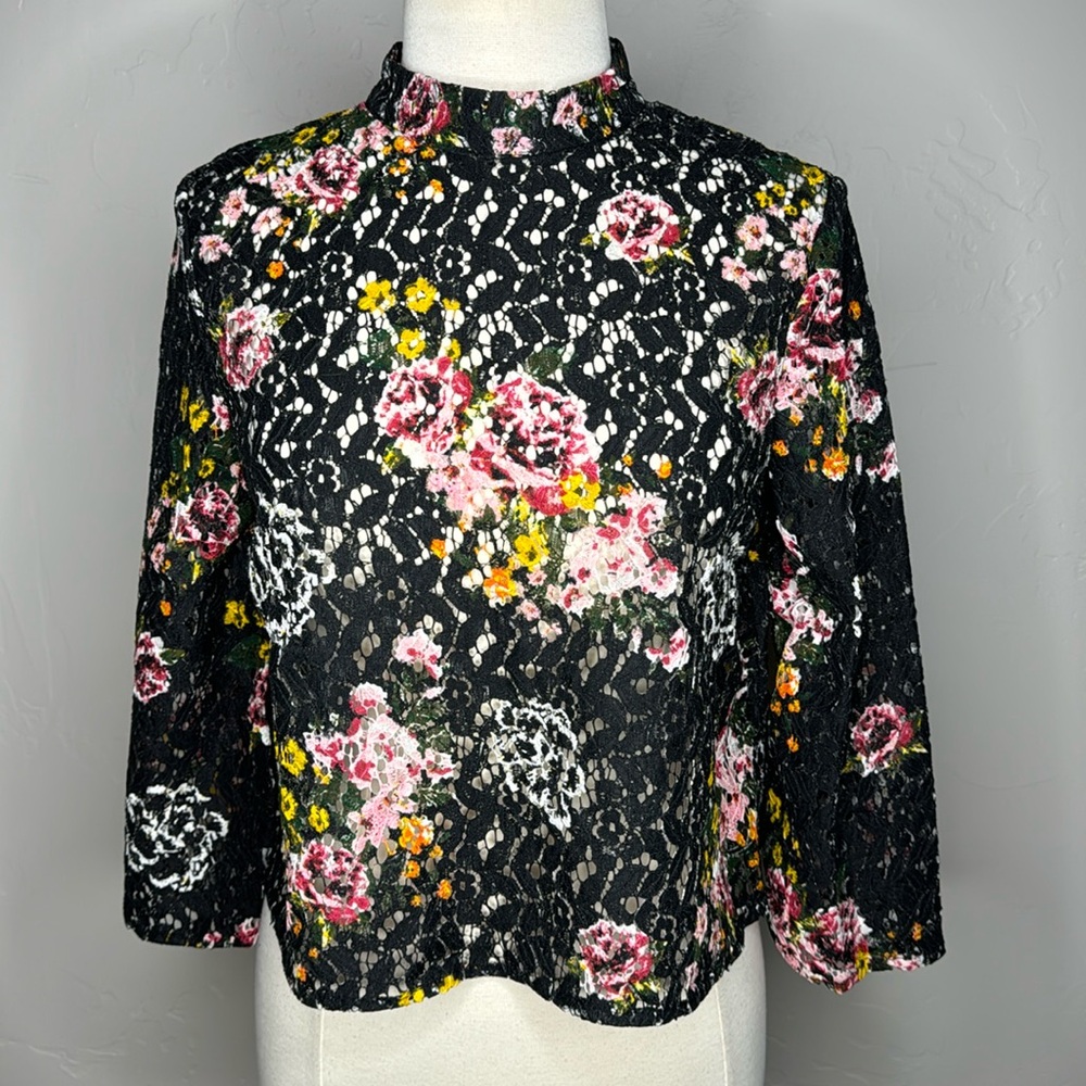Hippie Laundry lace top Black with floral print Size Large